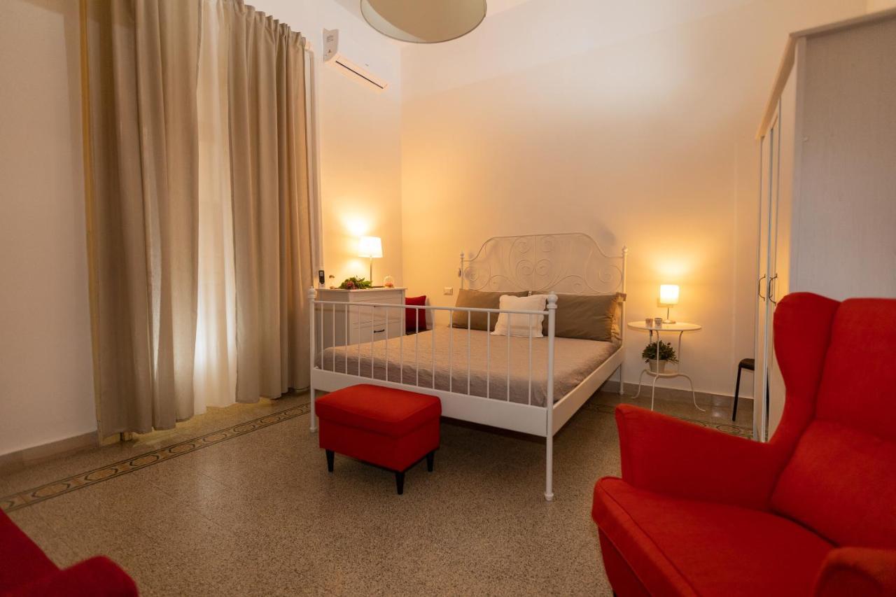 Sichelgaita Apartment Salerno Bagian luar foto