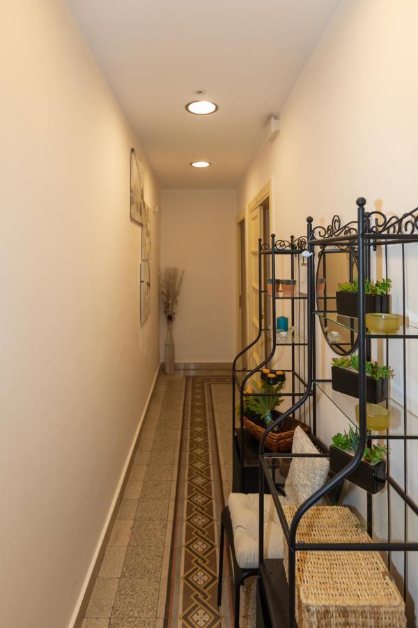 Sichelgaita Apartment Salerno Bagian luar foto
