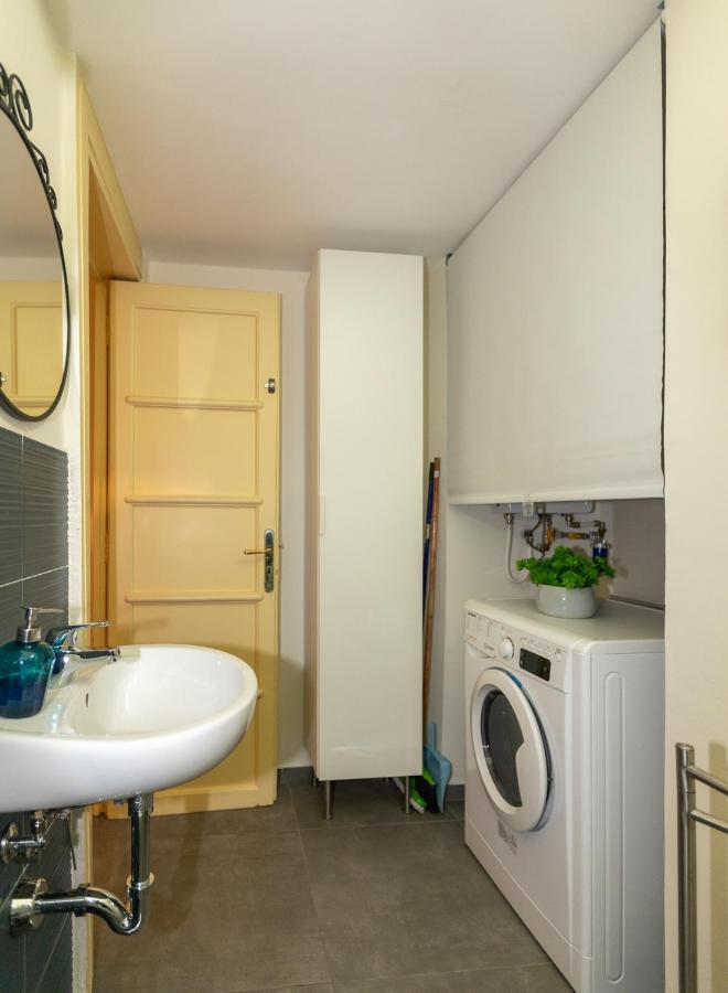 Sichelgaita Apartment Salerno Bagian luar foto